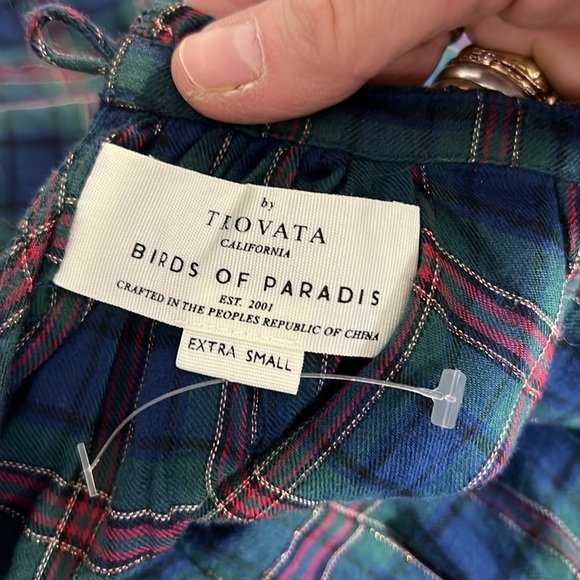 Trovata | Birds Of Paradise NWOT Plaid Flutter Sleeve Blouse - Picture 6 of 9